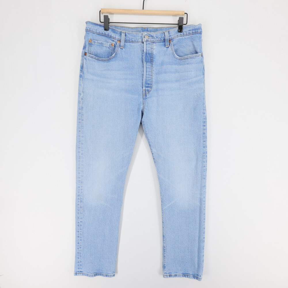 Levis 501 Original Jeans Womens 33x30 Light Blue Straight Button Fly High Rise